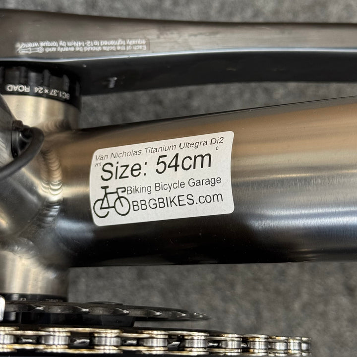 54cm Van Nicholas Titanium Road Bike, Shimano Ultegra Di2 11-speed, Carbon Fork