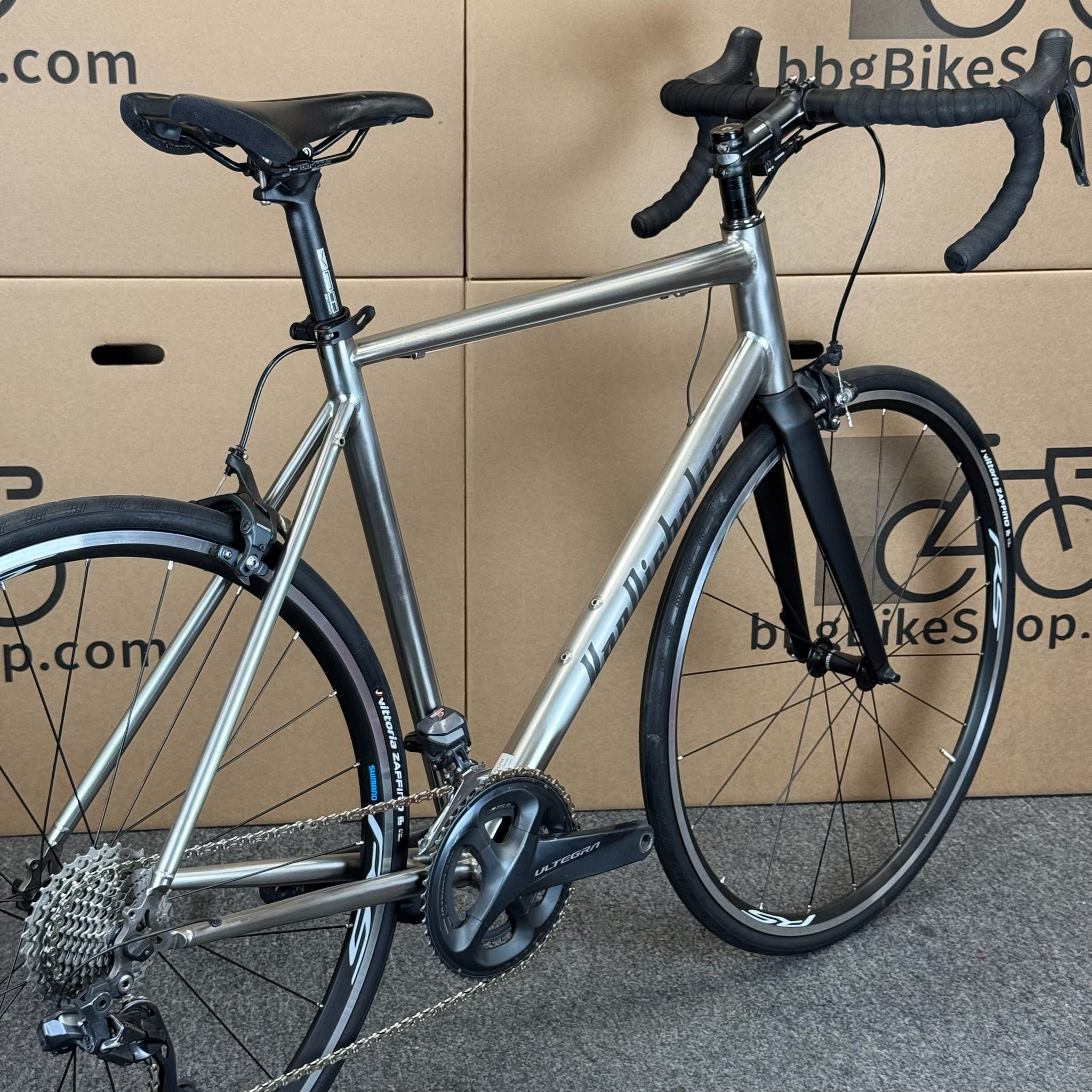 Van Nicholas Titanium Road Bike, (Electronic) Ultegra Di2 11-speed