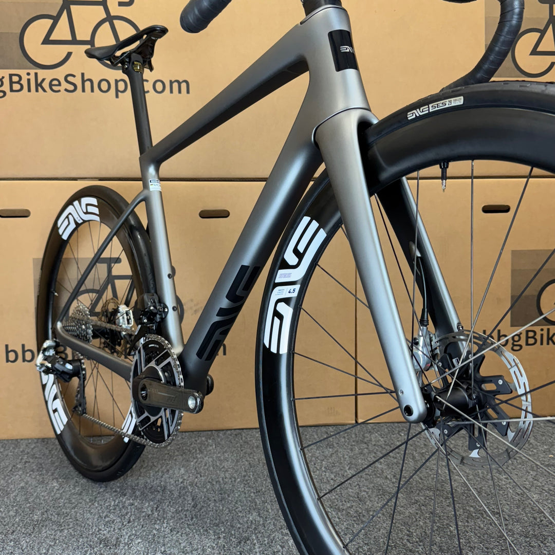 Demo ENVE Melee, SRAM Red AXS, Carbon Fiber Road Bike-2024, 54cm