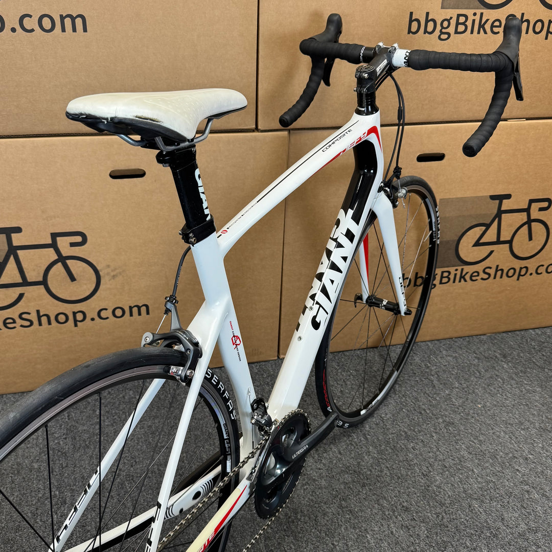 Used Giant Defy, Carbon Fiber Road Bike-2013, ML 56cm