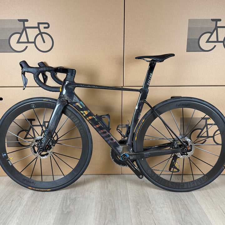 Used Factor OSTRO VAM 2.0, Shimano Dura-Ace R9200, Carbon SuperBike-2025, 52cm