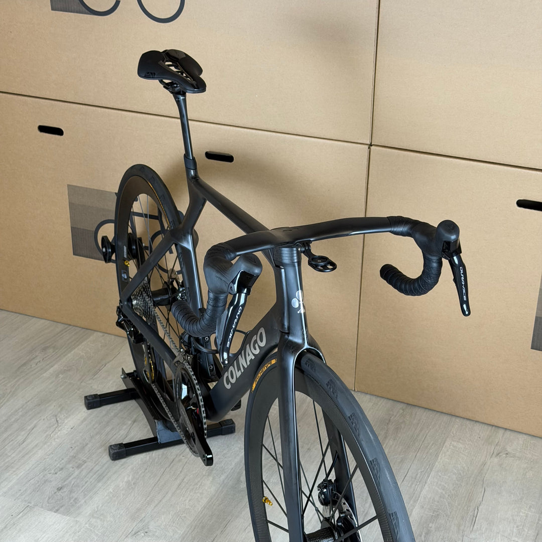 Colnago Y1Rs Dura-Ace Di2 Aero Road Bike UAE Emirates / M