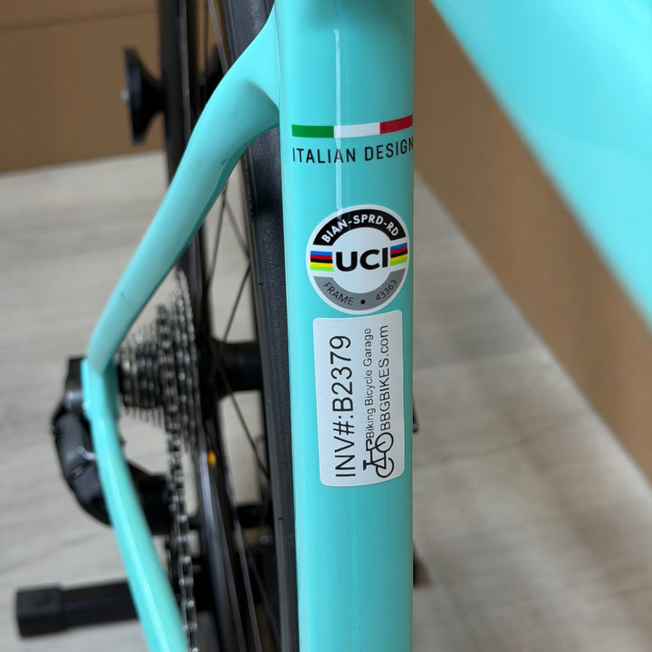 "Demo" Bianchi Sprint, Sram Rival AXS, Disc Carbon Fiber Road Bike-2023, 57cm