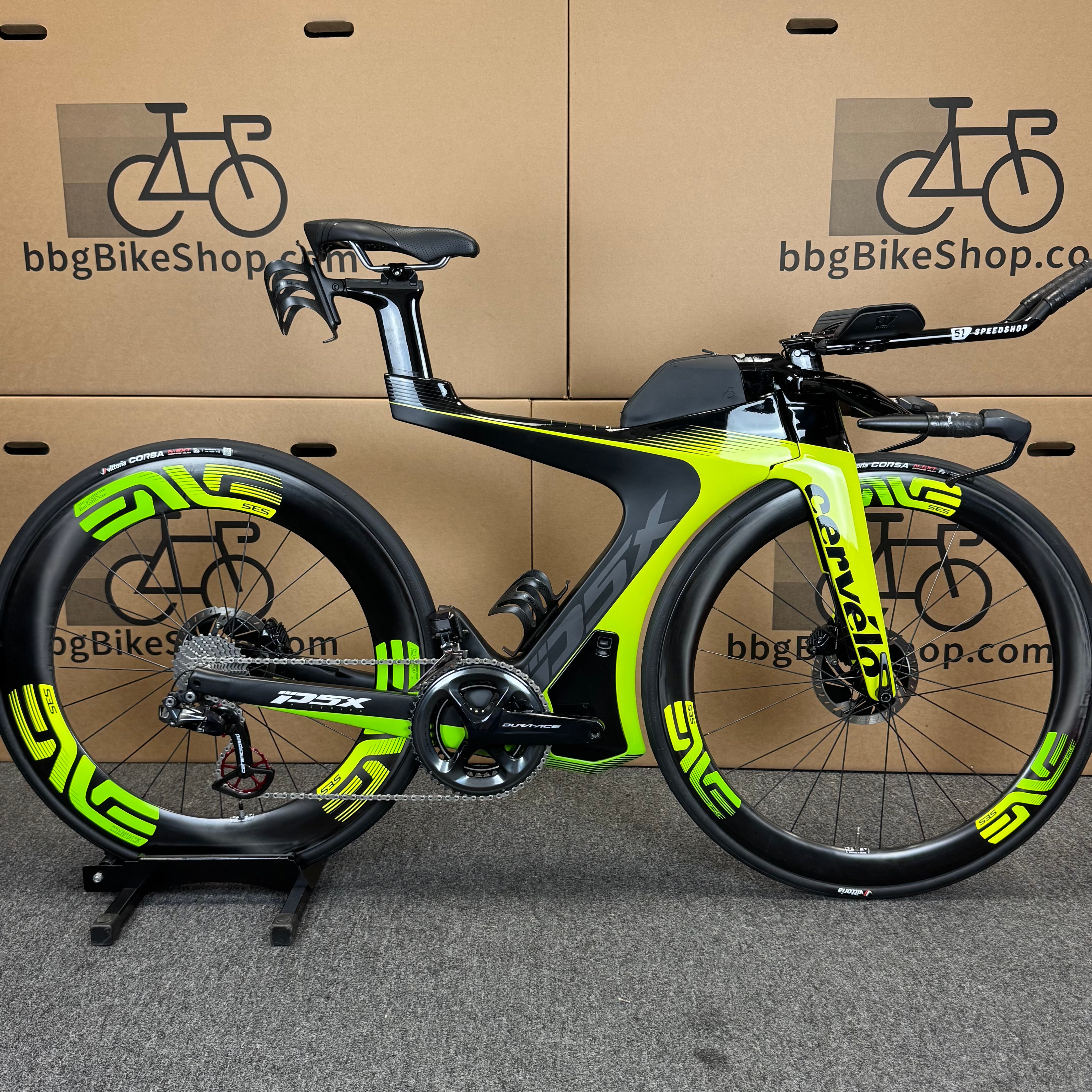 Demo Cervelo P5X, Dura-Ace Di2, ENVE Wheels, Carbon Triathlon Bike