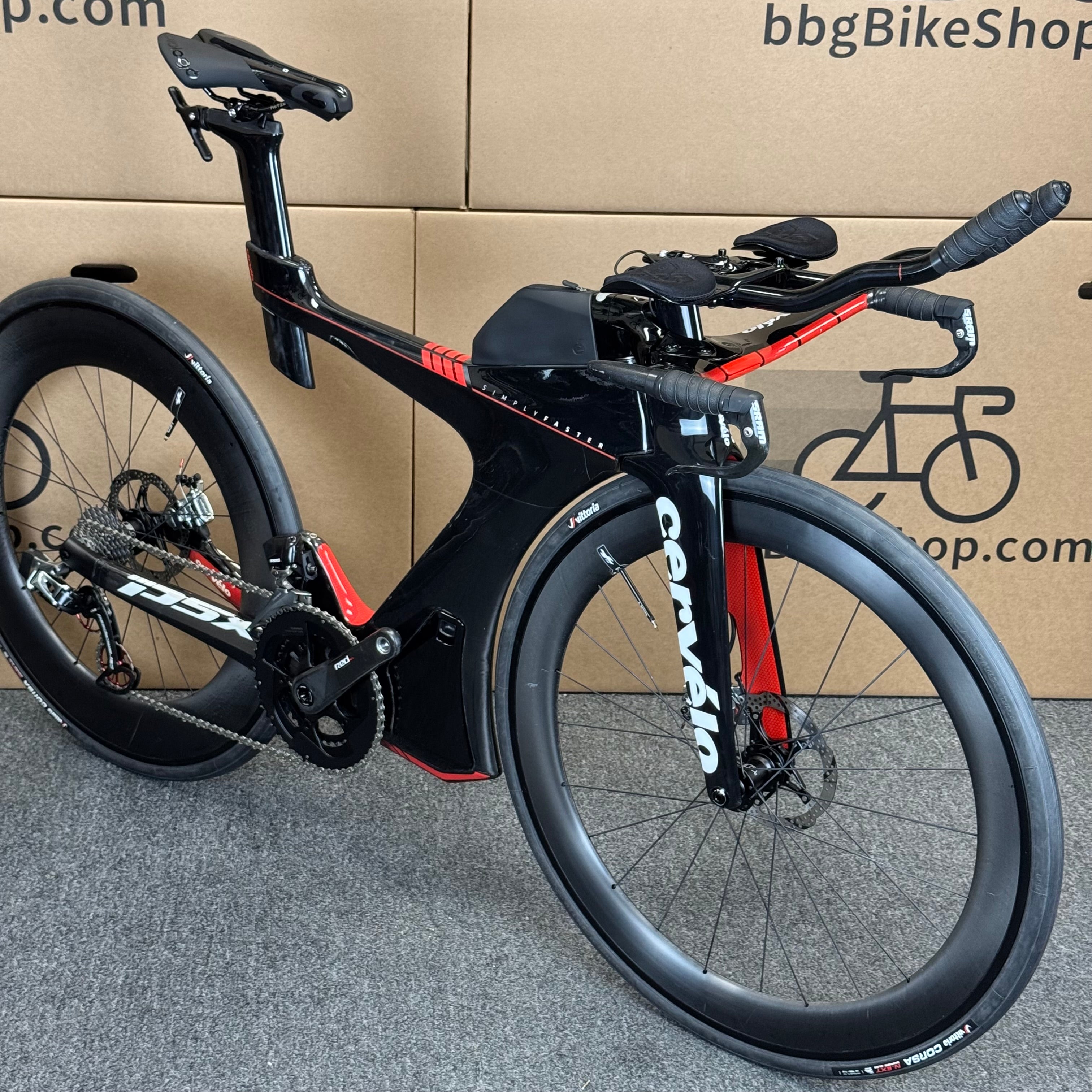 Demo Cervelo P5X, Sram Red eTap, HED Wheels, Carbon Triathlon Bike