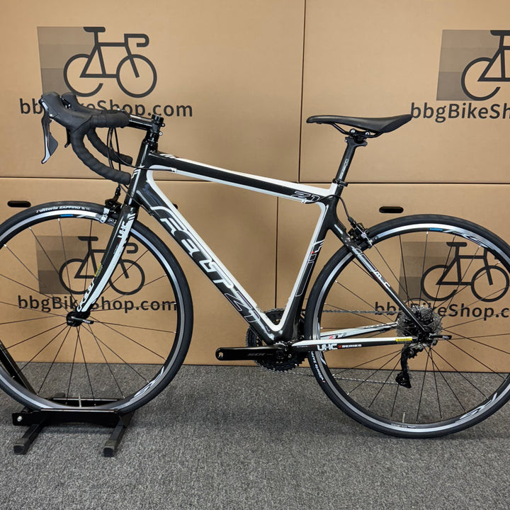 Used Felt Z1, 11-Speed Shimano 105, Carbon Fiber Road Bike-2011, 56cm