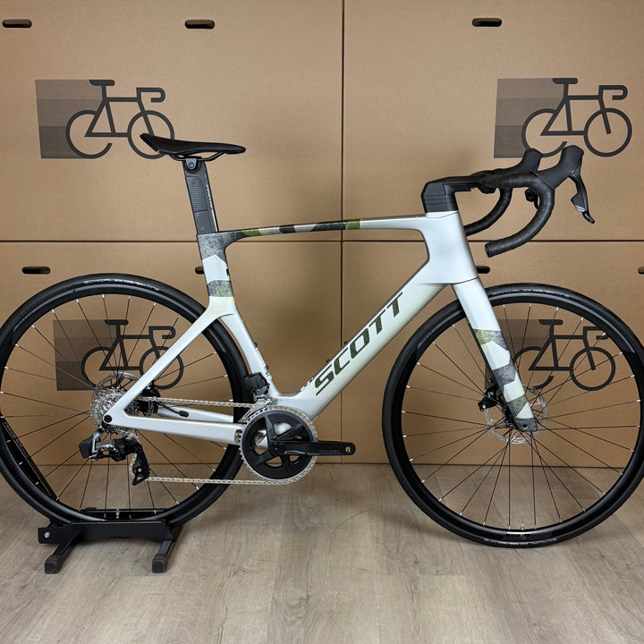 "Demo" Scott Foil RC 30, Sram Rival AXS, Disc Carbon Fiber Road Bike-2026, 56cm