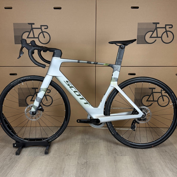 "Demo" Scott Foil RC 30, Sram Rival AXS, Disc Carbon Fiber Road Bike-2026, 56cm