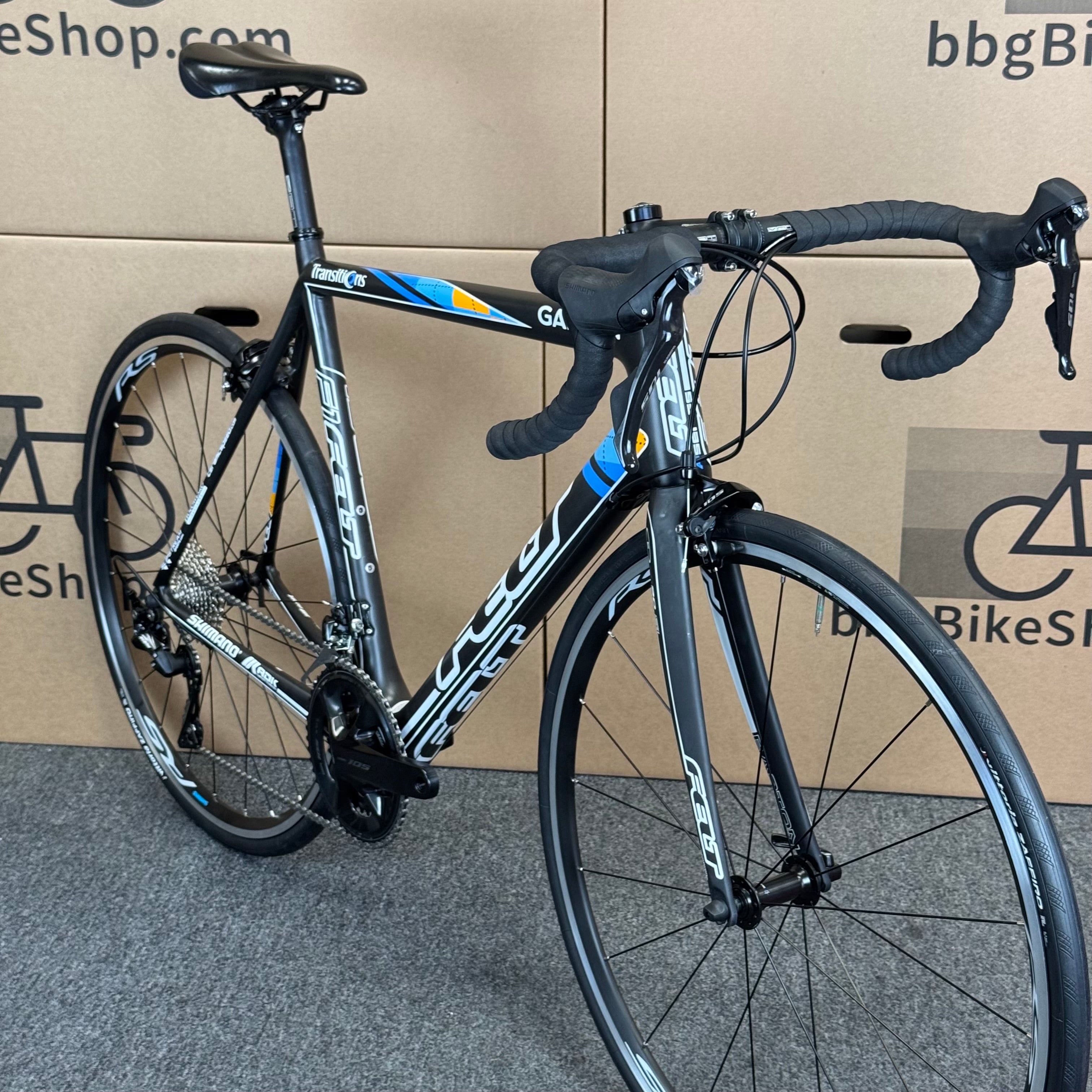 Used Felt F5 Team Edition, 11-speed Shimano 105, Carbon Road Bike