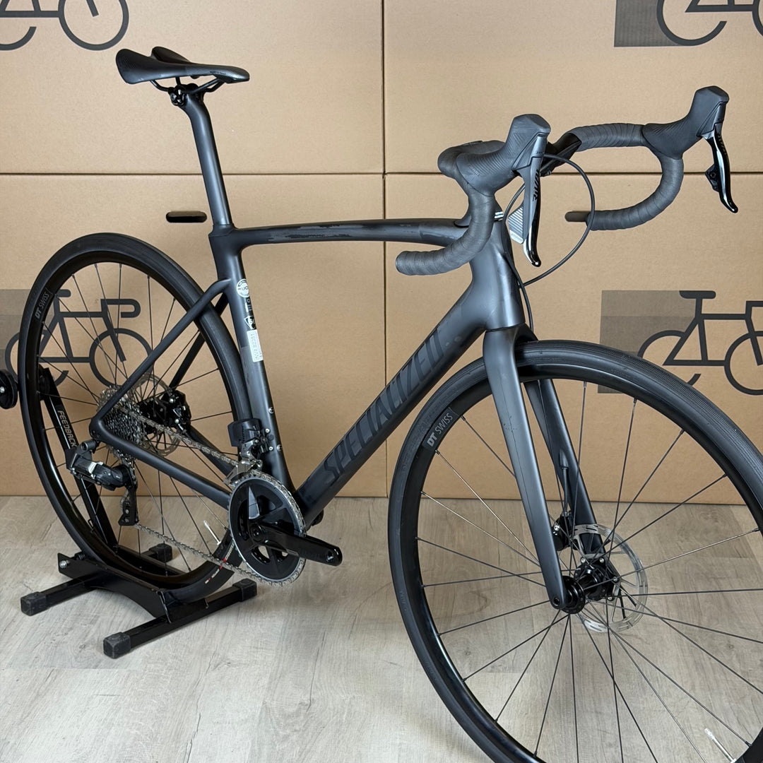 "Demo" Specialized Roubaix, Sram Rival AXS, Disc Carbon Fiber Road Bike-2022, 56cm