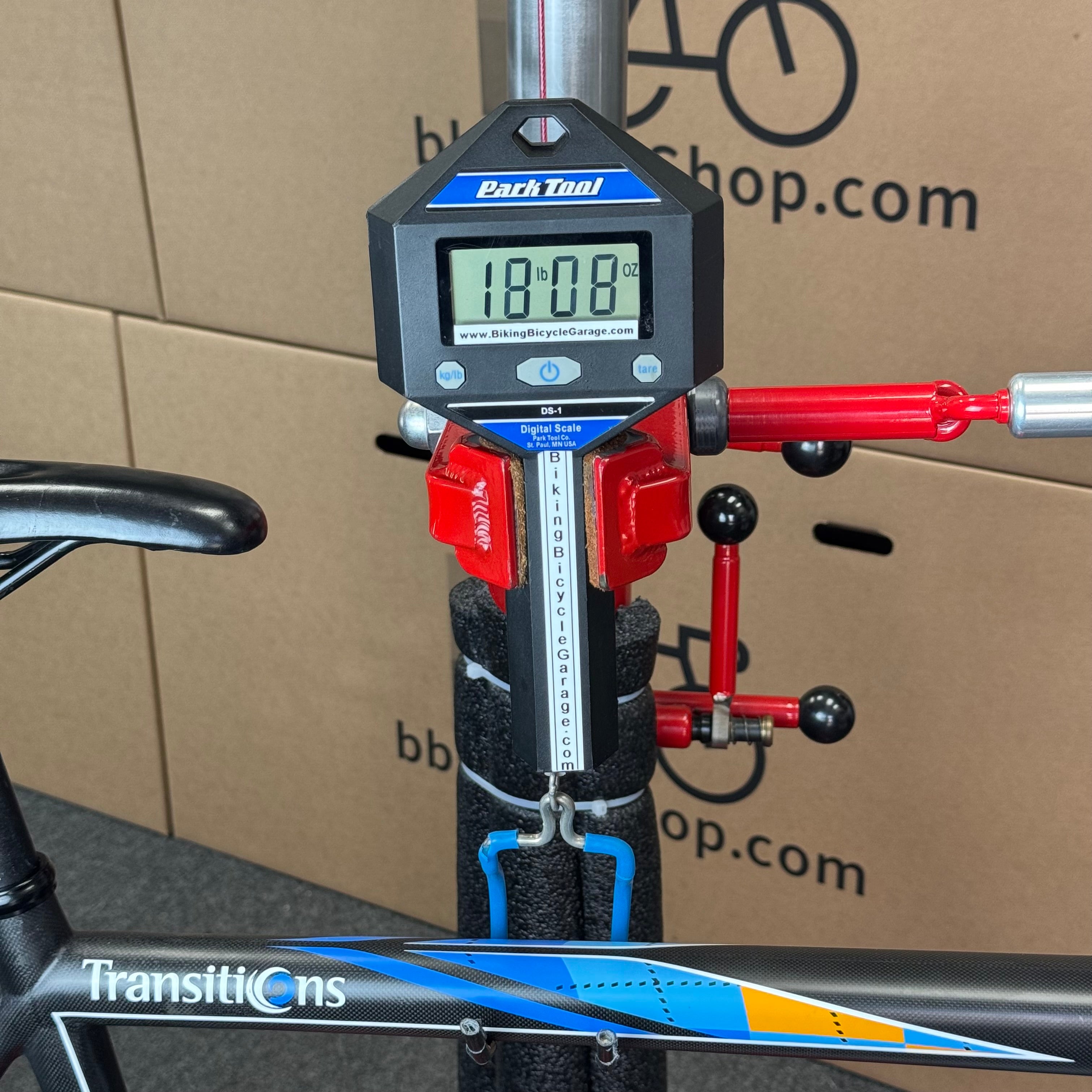 Used Felt F5 Team Edition, 11-speed Shimano 105, Carbon Road Bike