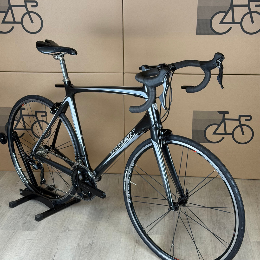Used Trek Madone 4.5, New 11-speed Shimano 105, Carbon Fiber Road Bike-2008, 58cm