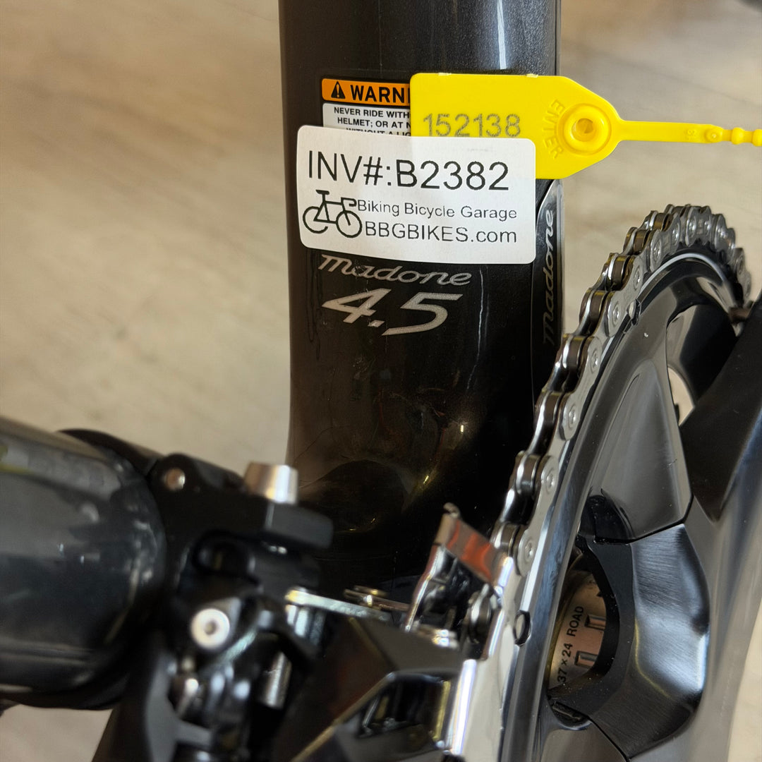 Used Trek Madone 4.5, New 11-speed Shimano 105, Carbon Fiber Road Bike-2008, 58cm