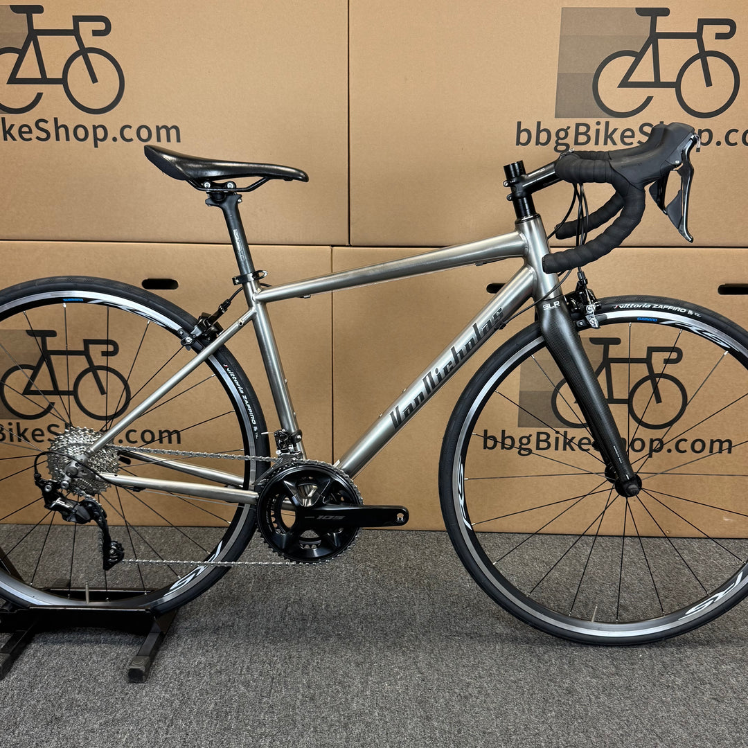 Van Nicholas Titanium Road Bike, 11-speed Shimano 105, VNT Carbon Fork