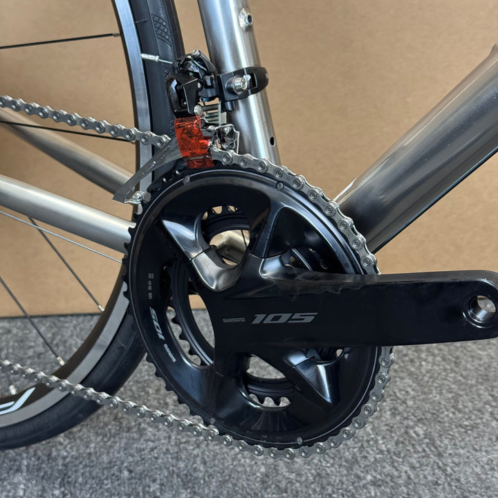 Van Nicholas Titanium Road Bike, 11-speed Shimano 105, VNT Carbon Fork