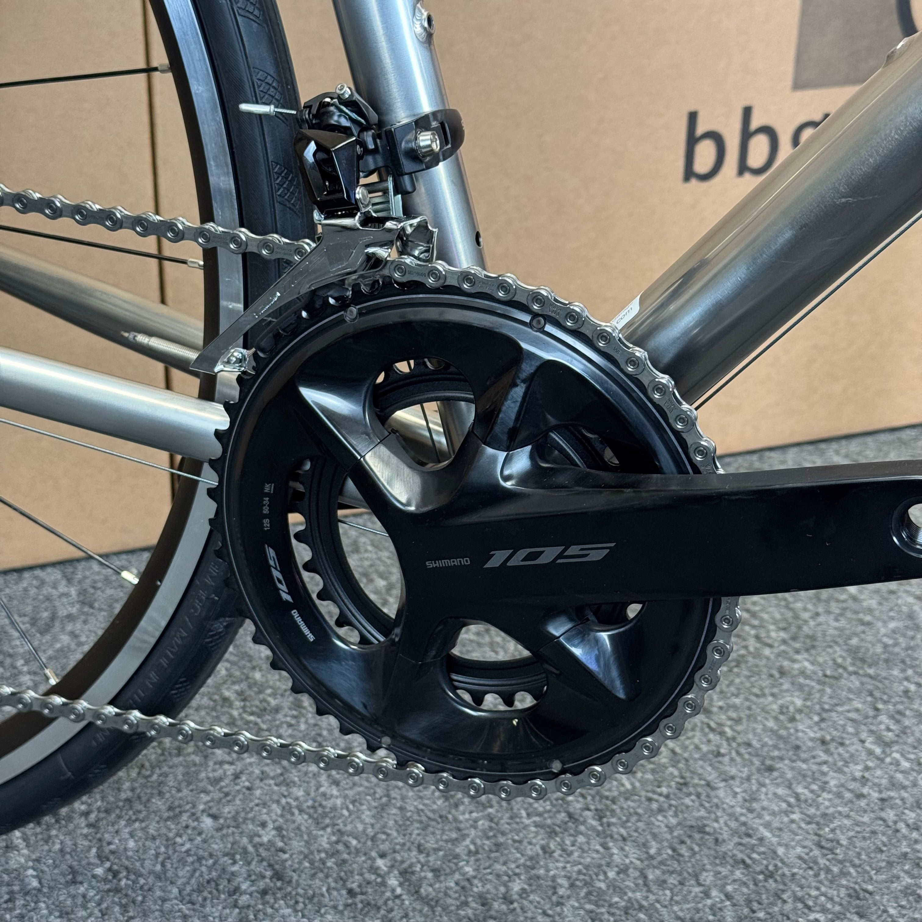 Van Nicholas Titanium Road Bike, (Mechanical) Shimano 105 11-speed