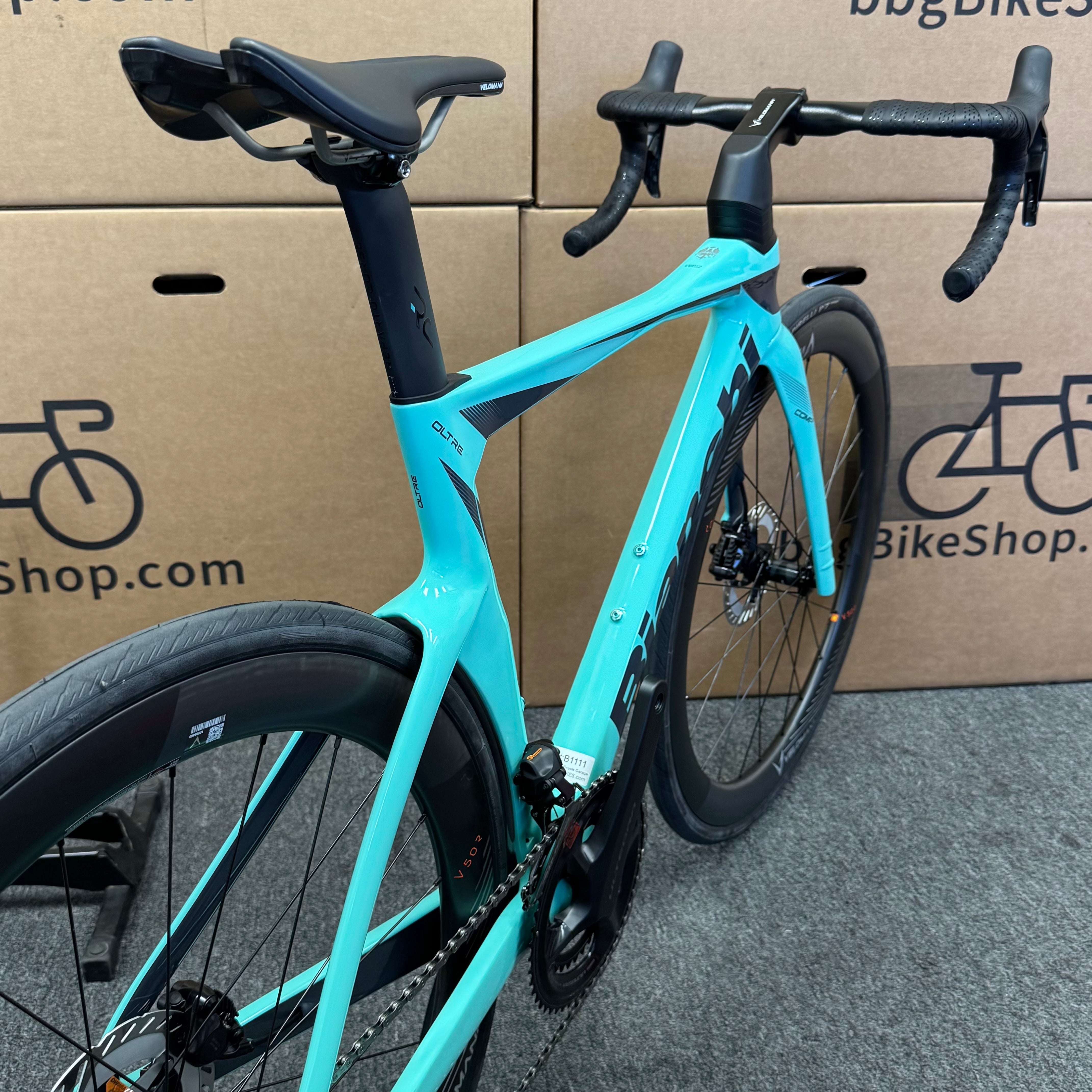 New Bianchi Oltre Comp, Ultegra Di2 12-speed, Carbon Fiber Road