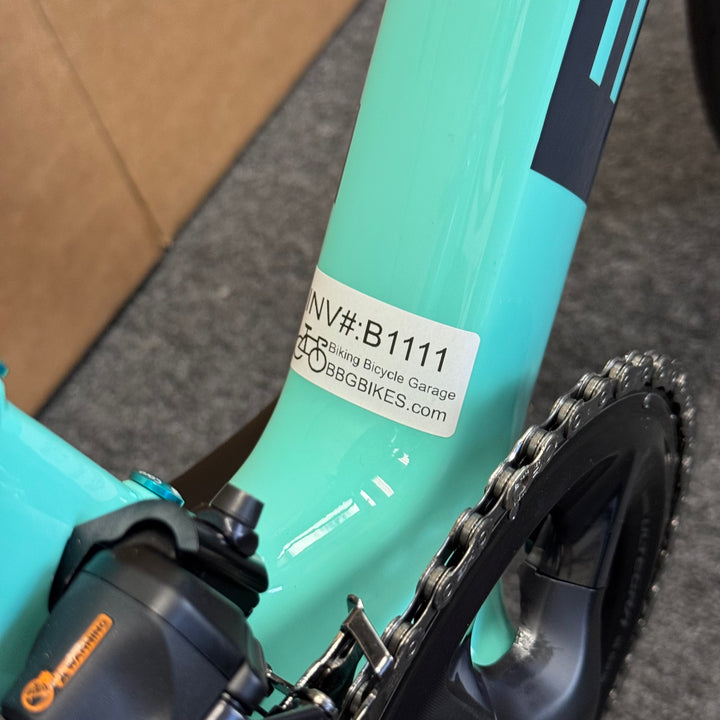 New Bianchi Oltre Comp, Ultegra Di2 12-speed, Carbon Fiber Road Bike-2024, 50cm