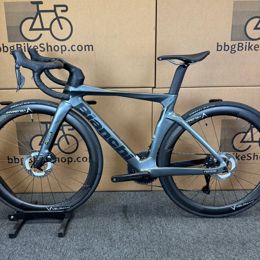 New Bianchi Oltre Comp, Ultegra Di2 12-speed, Carbon Fiber Road Bike-2024, 47cm