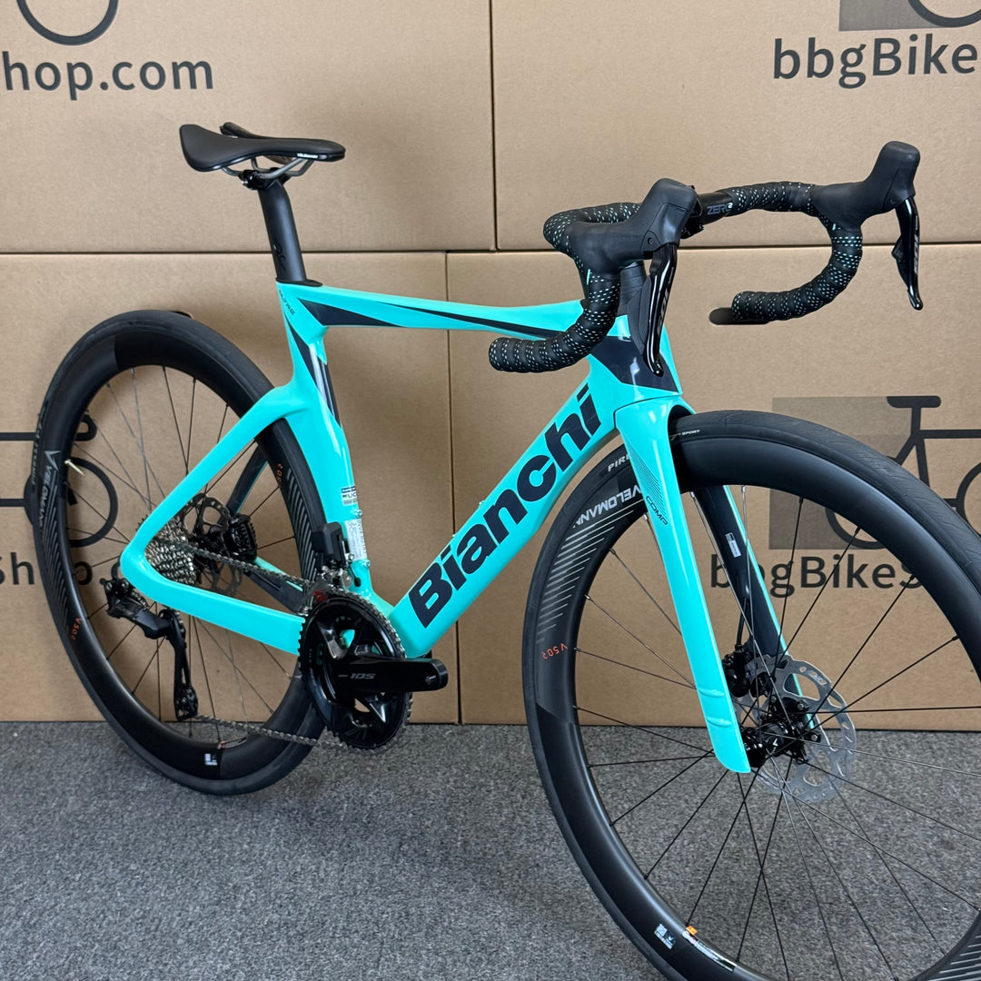 New Bianchi Oltre Comp, 12-speed Shimano 105, Carbon Fiber Road Bike-2024, 50cm