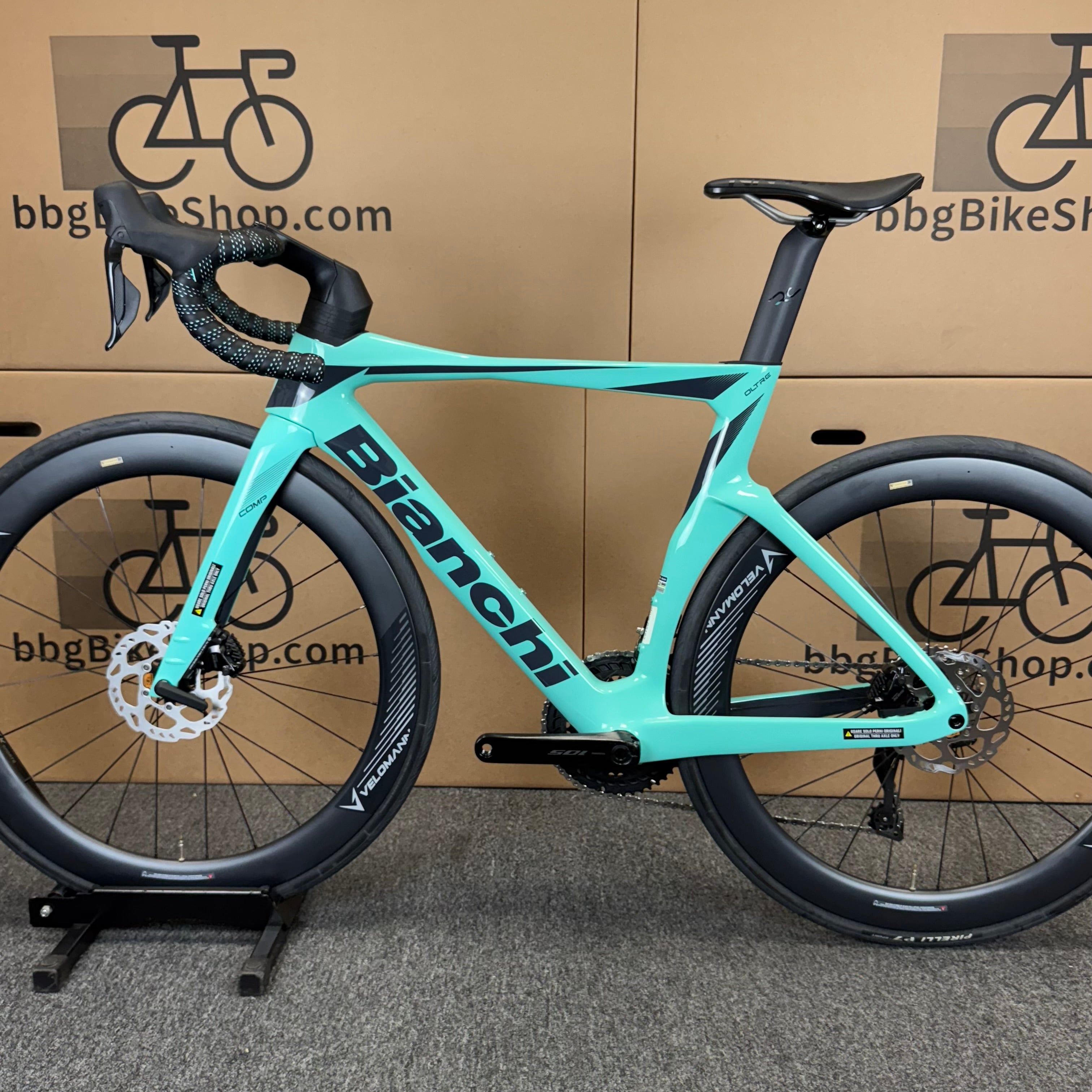 New Bianchi Oltre Comp, 12-speed Shimano 105, Carbon Fiber Road