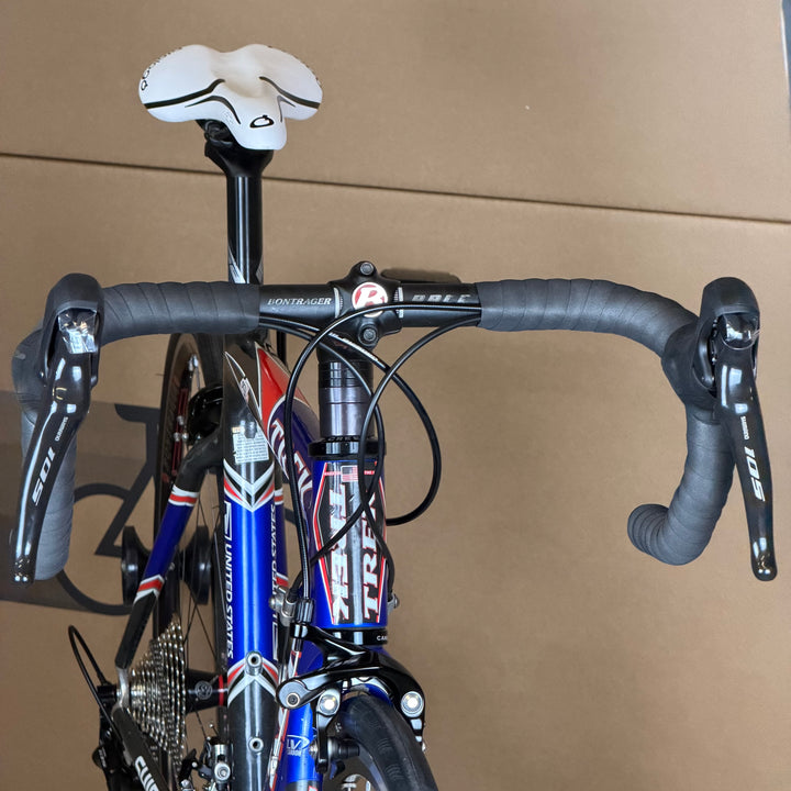 Used Trek 5200 USPS, OCLV Carbon 120 Road Bike, 11-Speed Shimano 105, 52cm