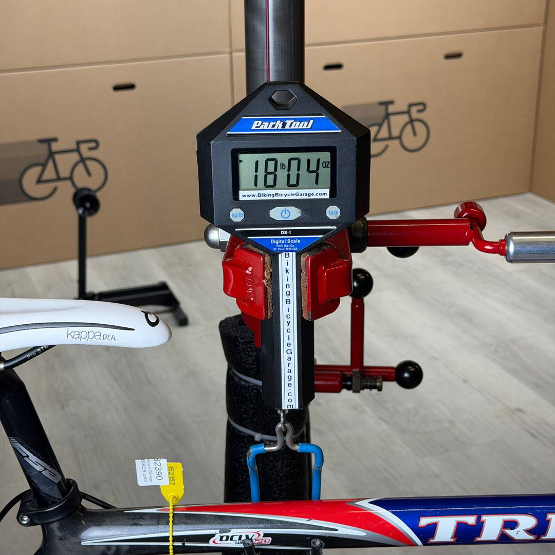 Used Trek 5200 USPS, OCLV Carbon 120 Road Bike, 11-Speed Shimano 105, 52cm