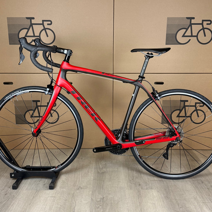 Used Trek Domane S 4, Carbon FIber Road Bike, 11-speed, Shimano 105- 2017, 56cm