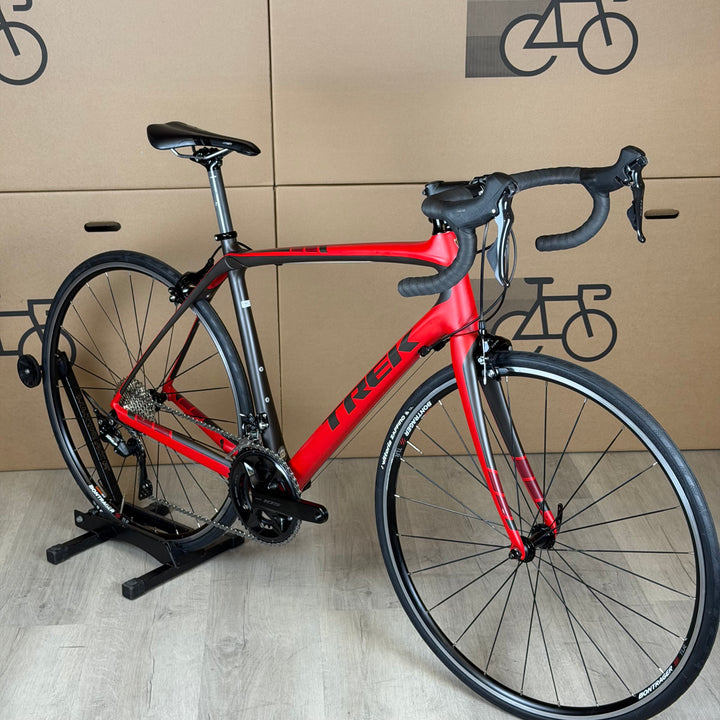 Used Trek Domane S 4, Carbon FIber Road Bike, 11-speed, Shimano 105- 2017, 56cm