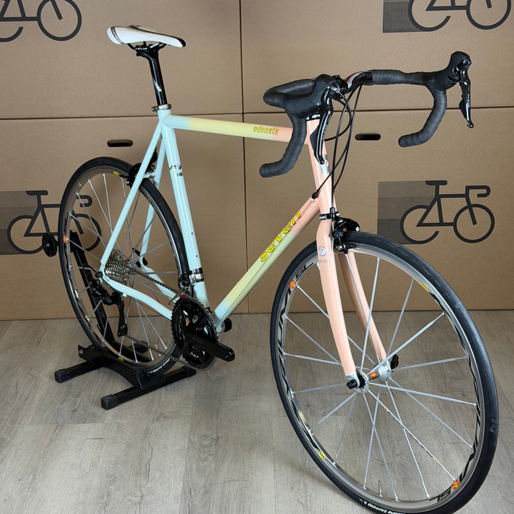 Used Seven Cycles Odonata, Titanium / Carbon Road Bike Shimano 105 11-Speed - 57cm