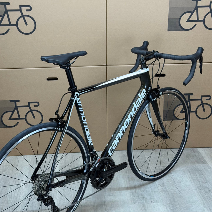 Used Cannondale SuperSix Carbon Fiber Road Bike, Shimano 105 11-Speed, 2012, 58cm