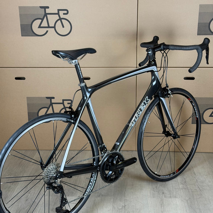 Used Trek Madone 4.5, New 11-speed Shimano 105, Carbon Fiber Road Bike-2008, 58cm