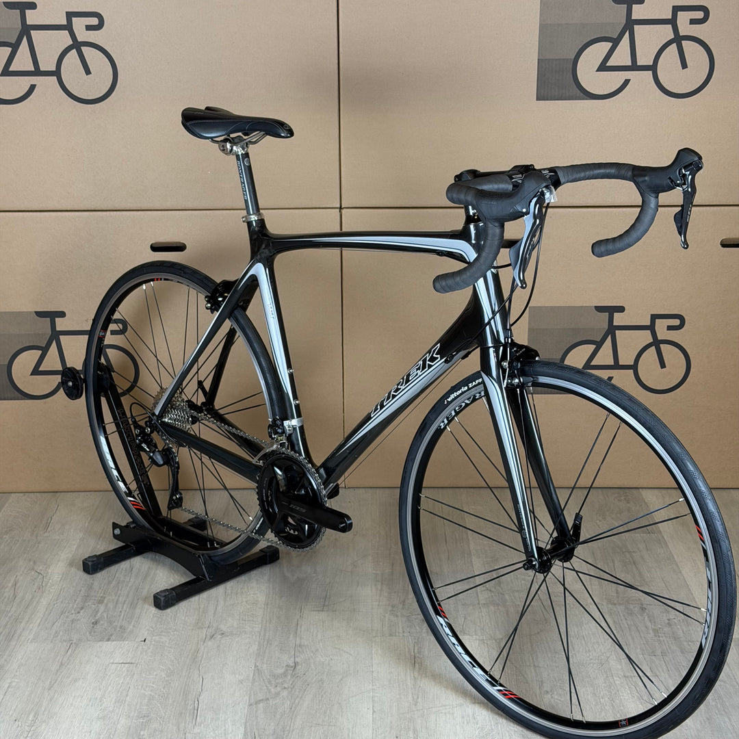 Used Trek Madone 4.5, New 11-speed Shimano 105, Carbon Fiber Road Bike-2008, 58cm
