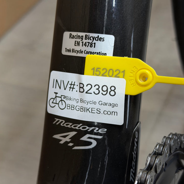 Used Trek Madone 4.5, New 11-speed Shimano 105, Carbon Fiber Road Bike-2008, 58cm