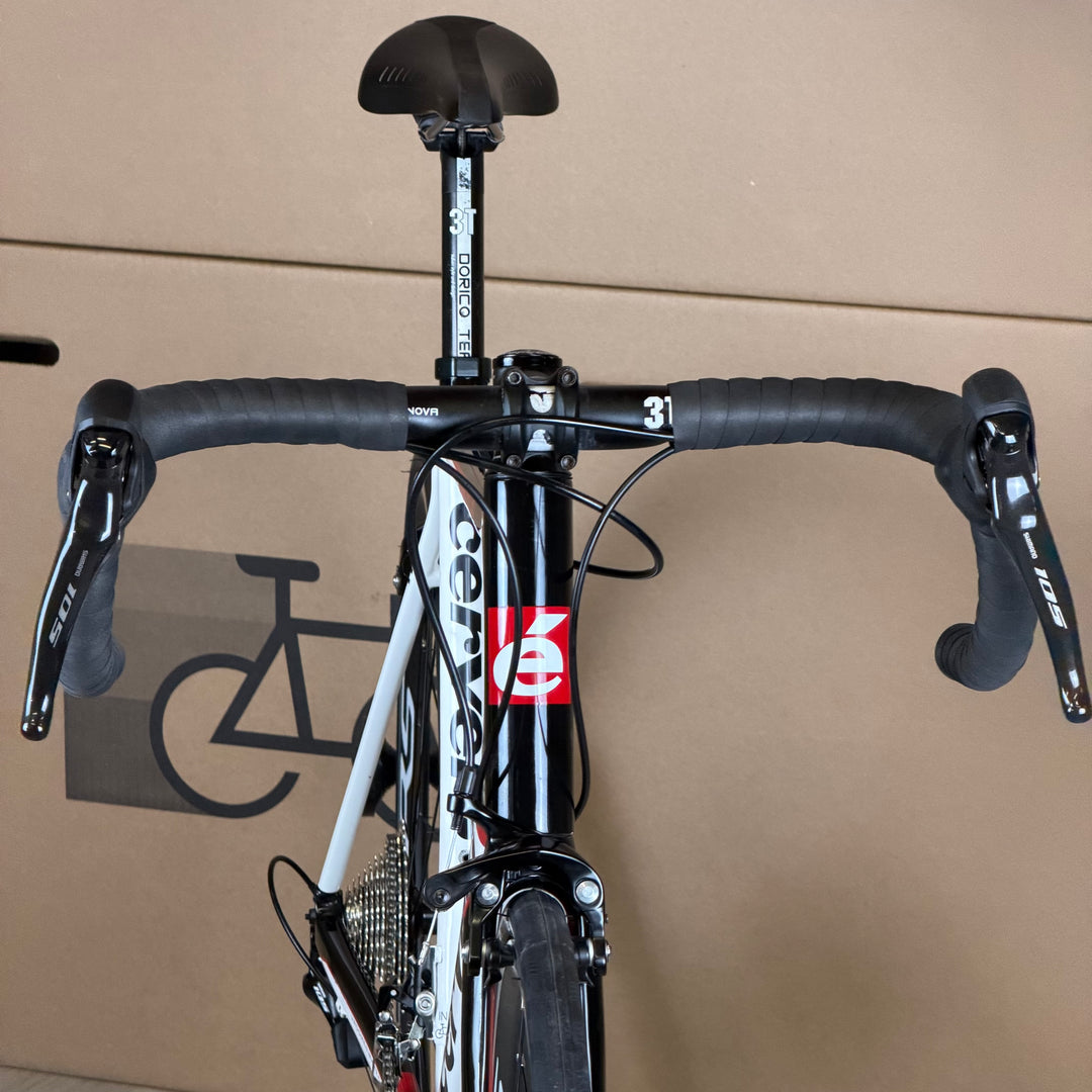 Used Cervelo R3, New 11-speed Shimano 105, Carbon Fiber Road Bike-2011, 58cm