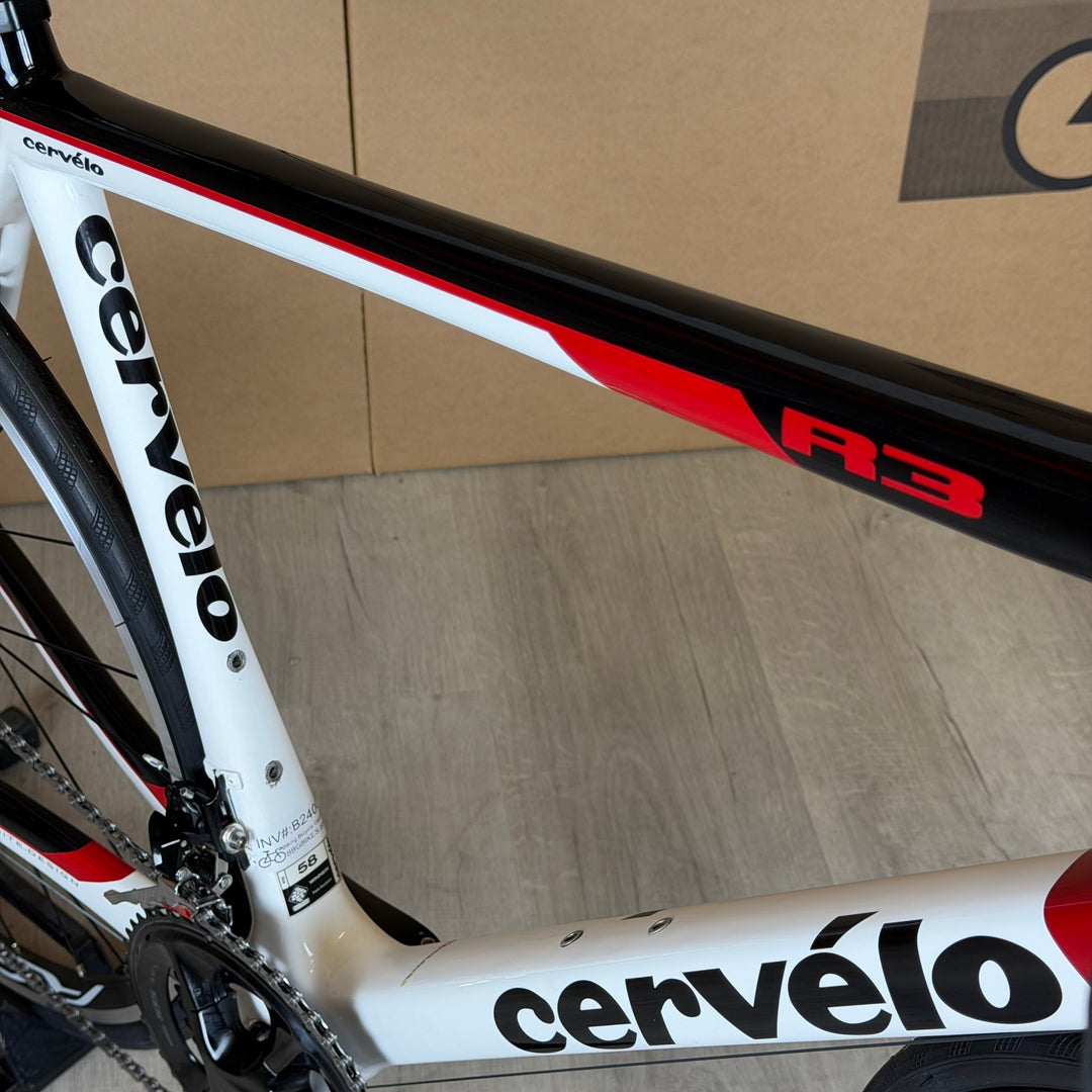 Used Cervelo R3, New 11-speed Shimano 105, Carbon Fiber Road Bike-2011, 58cm