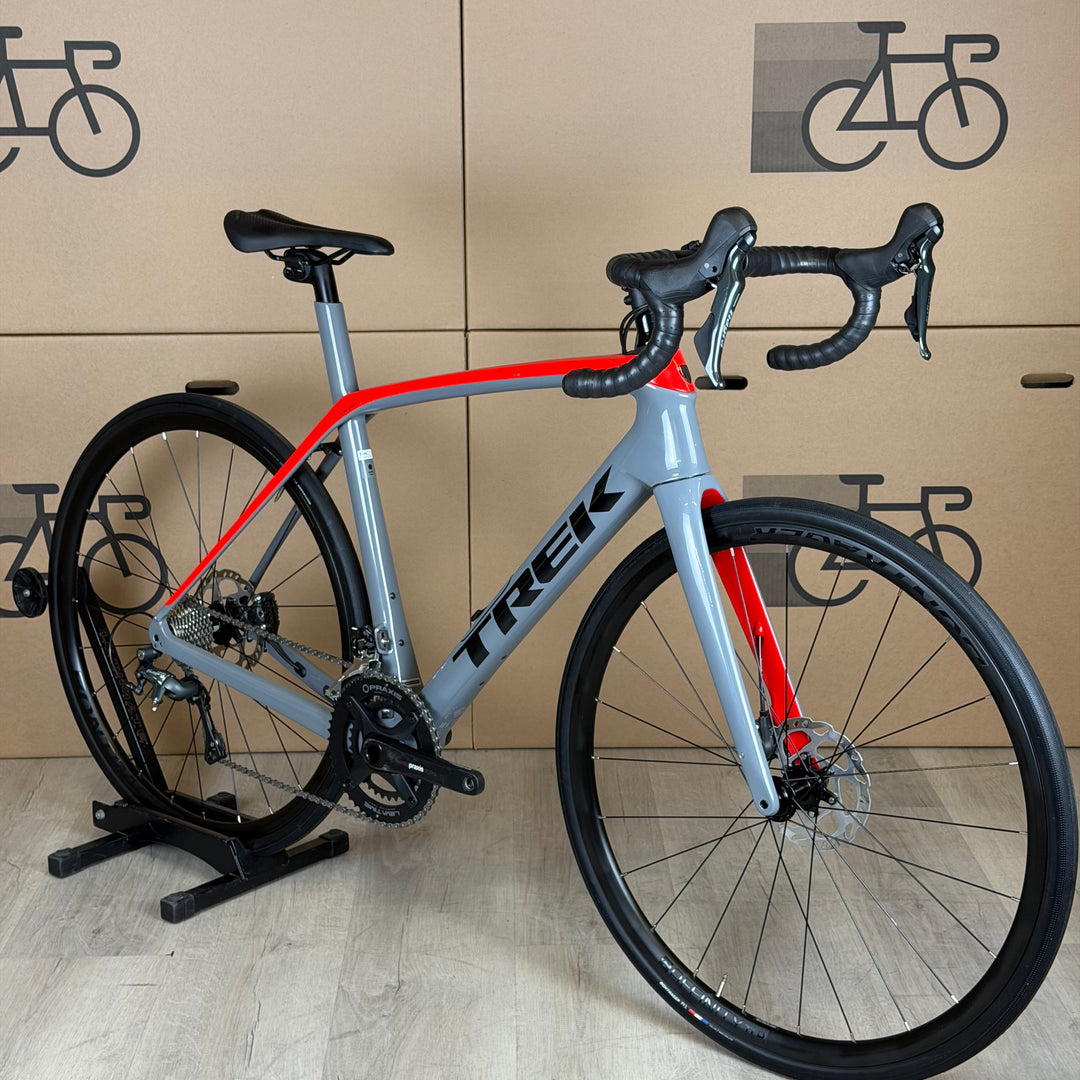 Used Trek Domane SL 4 Carbon Disc Road Bike Shimano Tiagra-2021, 54cm