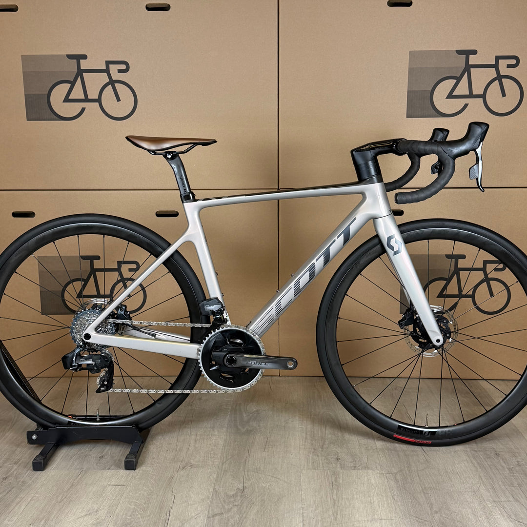 Used Scott Addict RC 10, SRAM Force eTap AXS Carbon Road Bike-2022, 52cm