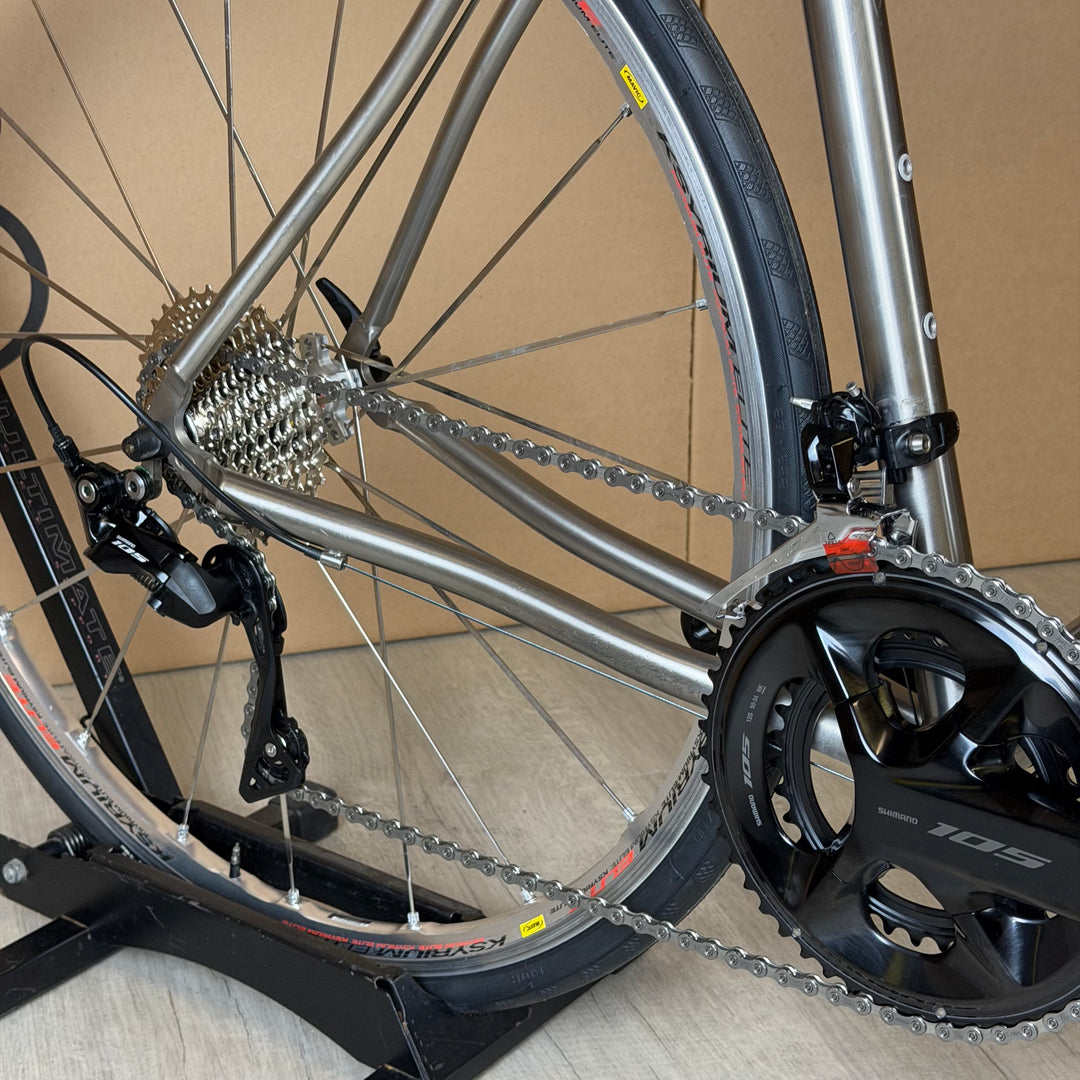 Used Seven Cycles Axiom SL, Titanium Road Bike, New Shimano 105 11-Speed - 52cm