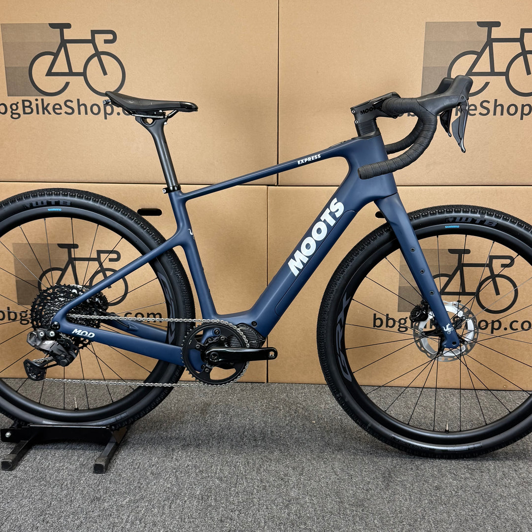 e bike gravel 2024 Demo, Moots Express, Carbon Gravel E-Bike, 28mph, Deore XT Di2, 2024, Medium