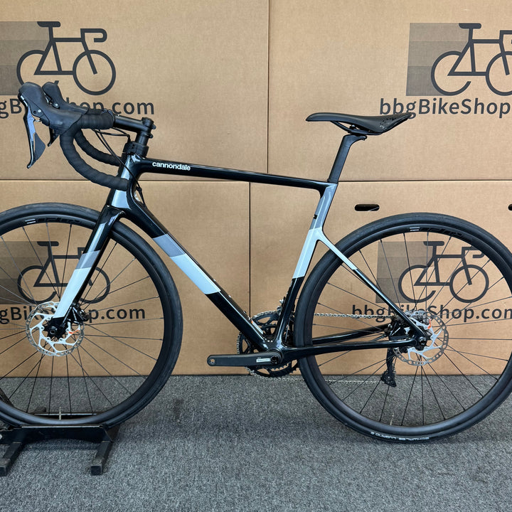 Used Cannondale SuperSix EVO, Carbon Disc 105, Road Bike-2022, 54cm