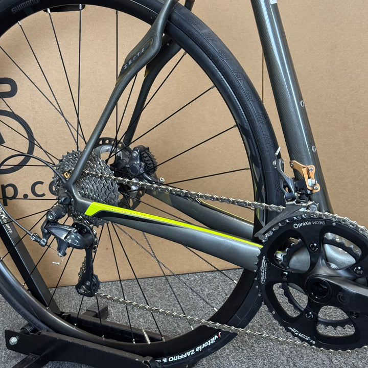 Used Specialized Roubaix SL4 Comp Disc, 11-speed Shimano Ultegra-2015, 61cm