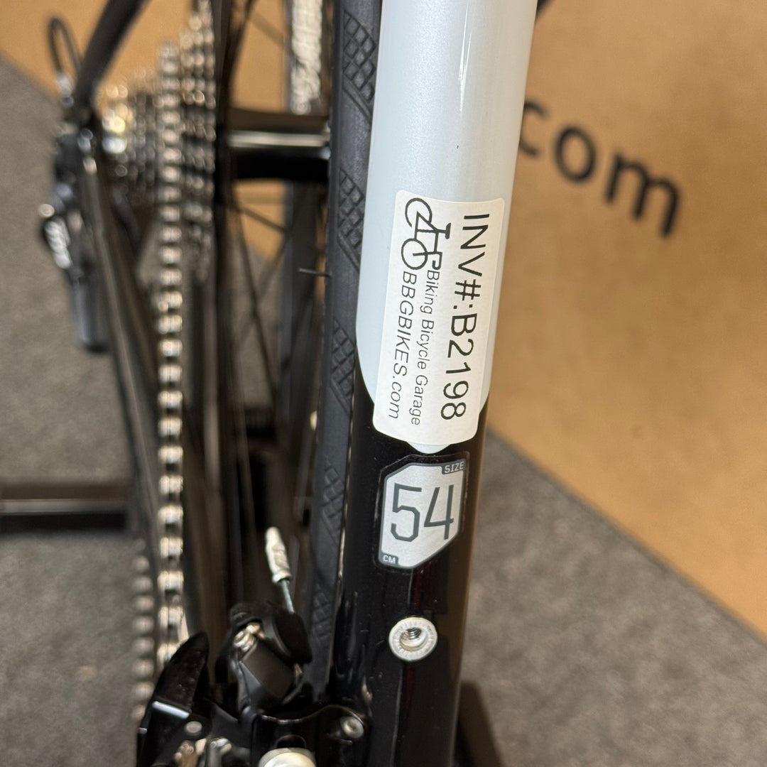 Used Cannondale SuperSix EVO Disc, Carbon Fiber Road Bike-2022, 54cm