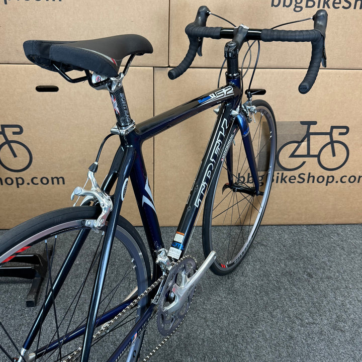 Used Trek Madone SL 5.2, OCLV 110 Carbon Fiber Road Bike - 2006, 54cm
