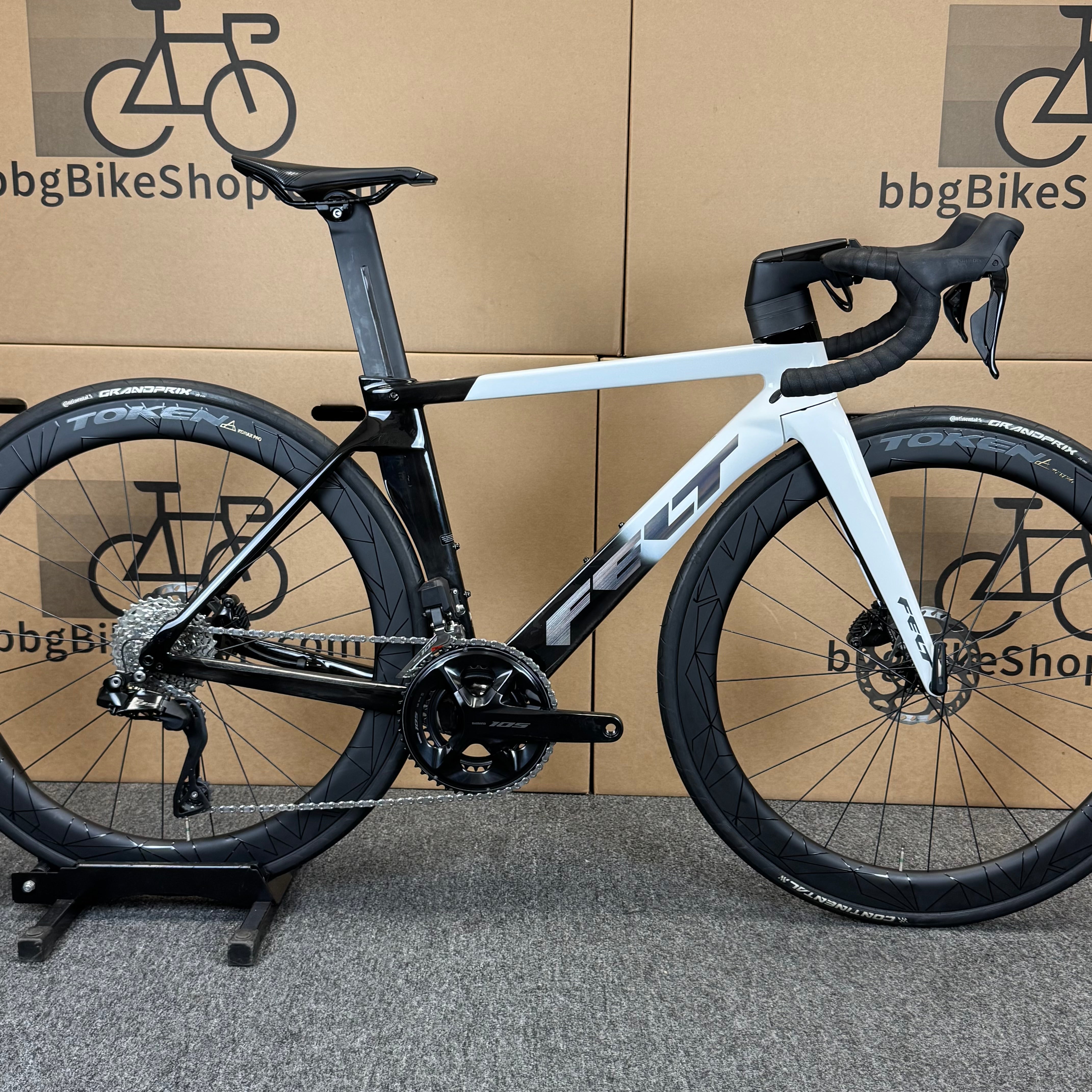Used Felt AR Advanced 105 Di2, 12-speed, Carbon Fiber Road Bike