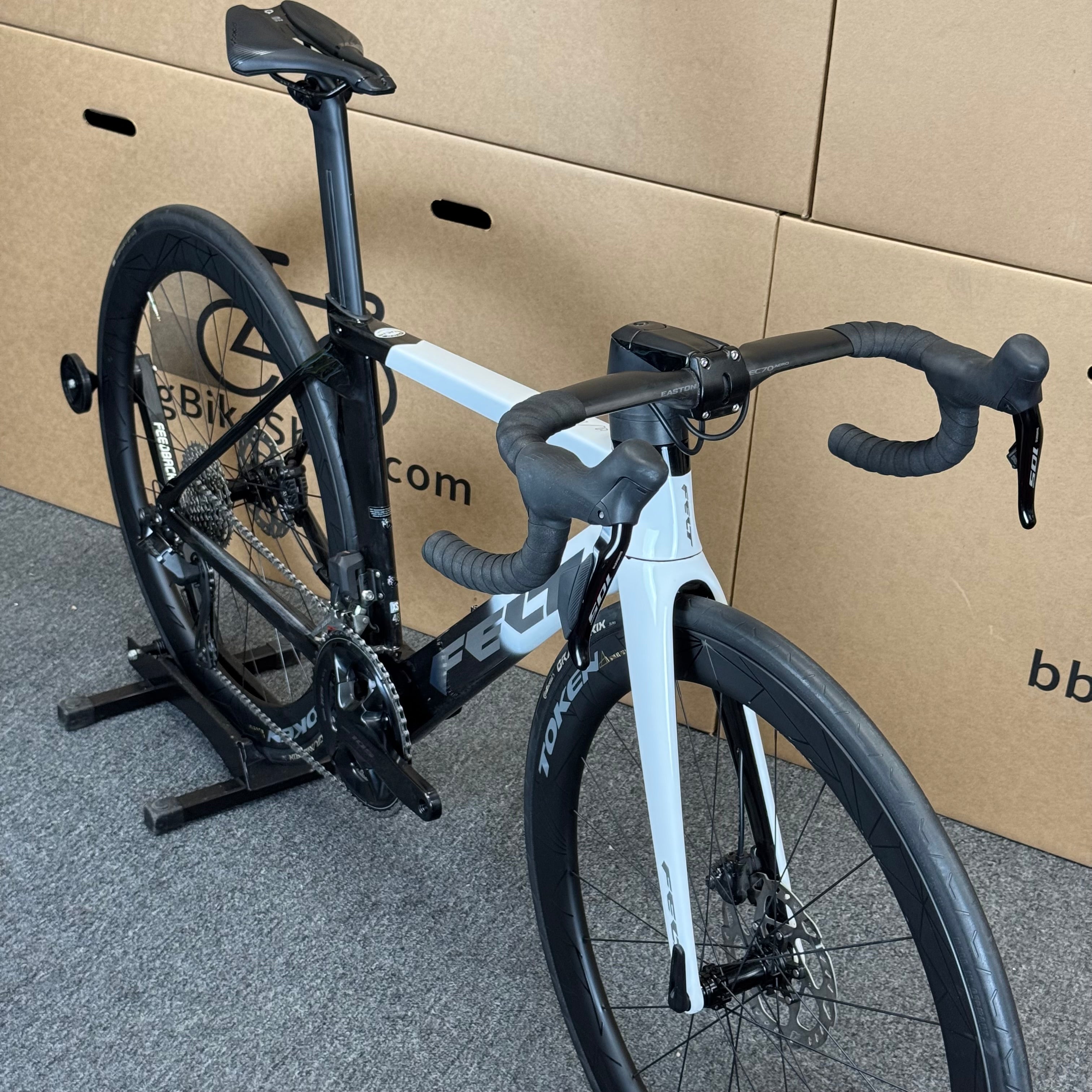 Used Felt AR Advanced 105 Di2, 12-speed, Carbon Fiber Road Bike