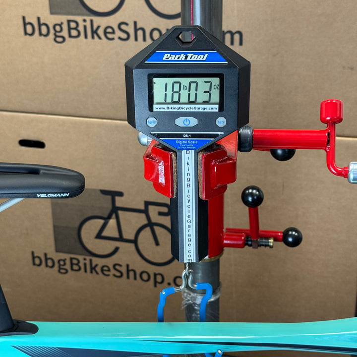 New Bianchi Oltre Comp, Ultegra Di2 12-speed, Carbon Fiber Road Bike-2024, 55cm