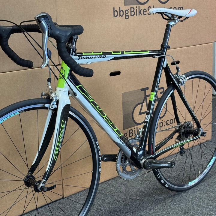 Used Fuji Team Pro, Shimano Ultegra, Carbon Fiber Road Bike-2008, 58cm