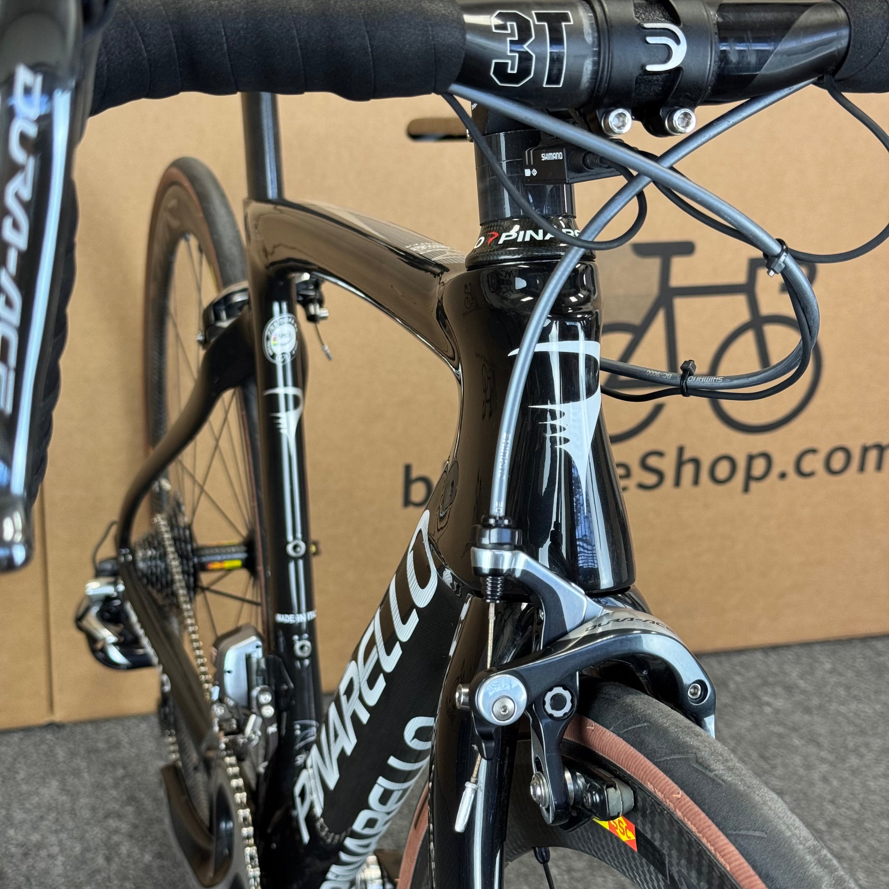 Used Pinarello Dogma F8, Dura-Ace Di2, Carbon Fiber Road