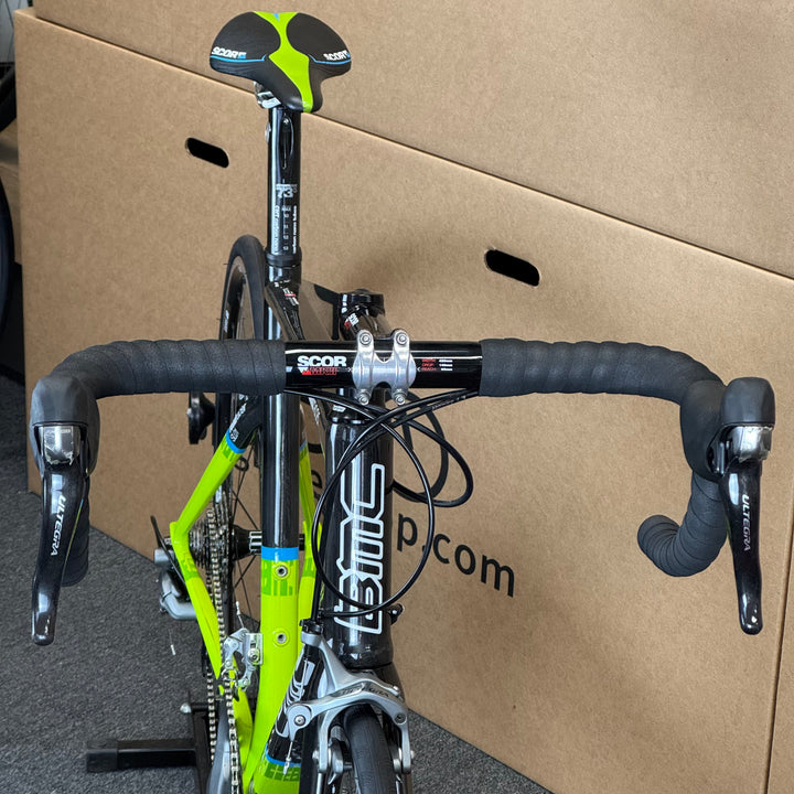 Used BMC Roadracer SL01, Shimano Ultegra, Carbon Fiber Road Bike-2011, 57cm